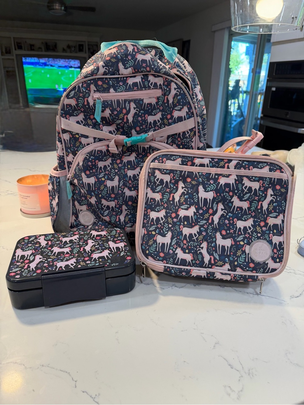Kids Simple Modern Unicorn Print Backpack & Lunch Set - Pink and Navy